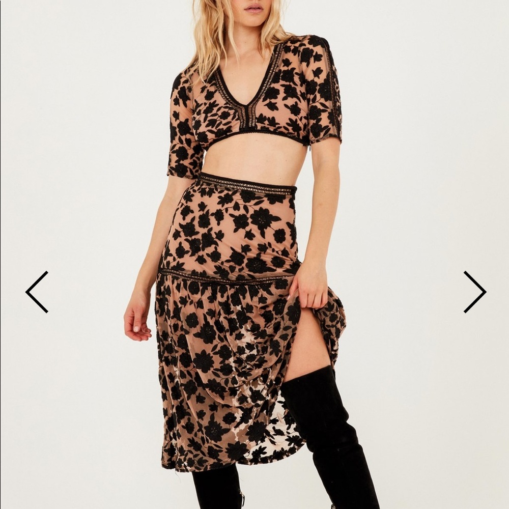Beautiful set, size small, never worn NWT